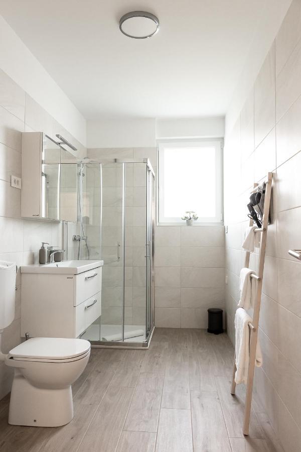 Hisa Bianca Apartments Κόπερ Εξωτερικό φωτογραφία